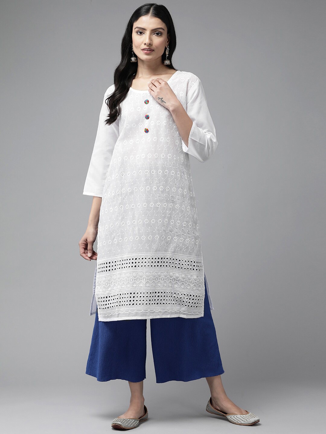 

Aarika Floral Embroidered Round Neck Cotton Kurta, White