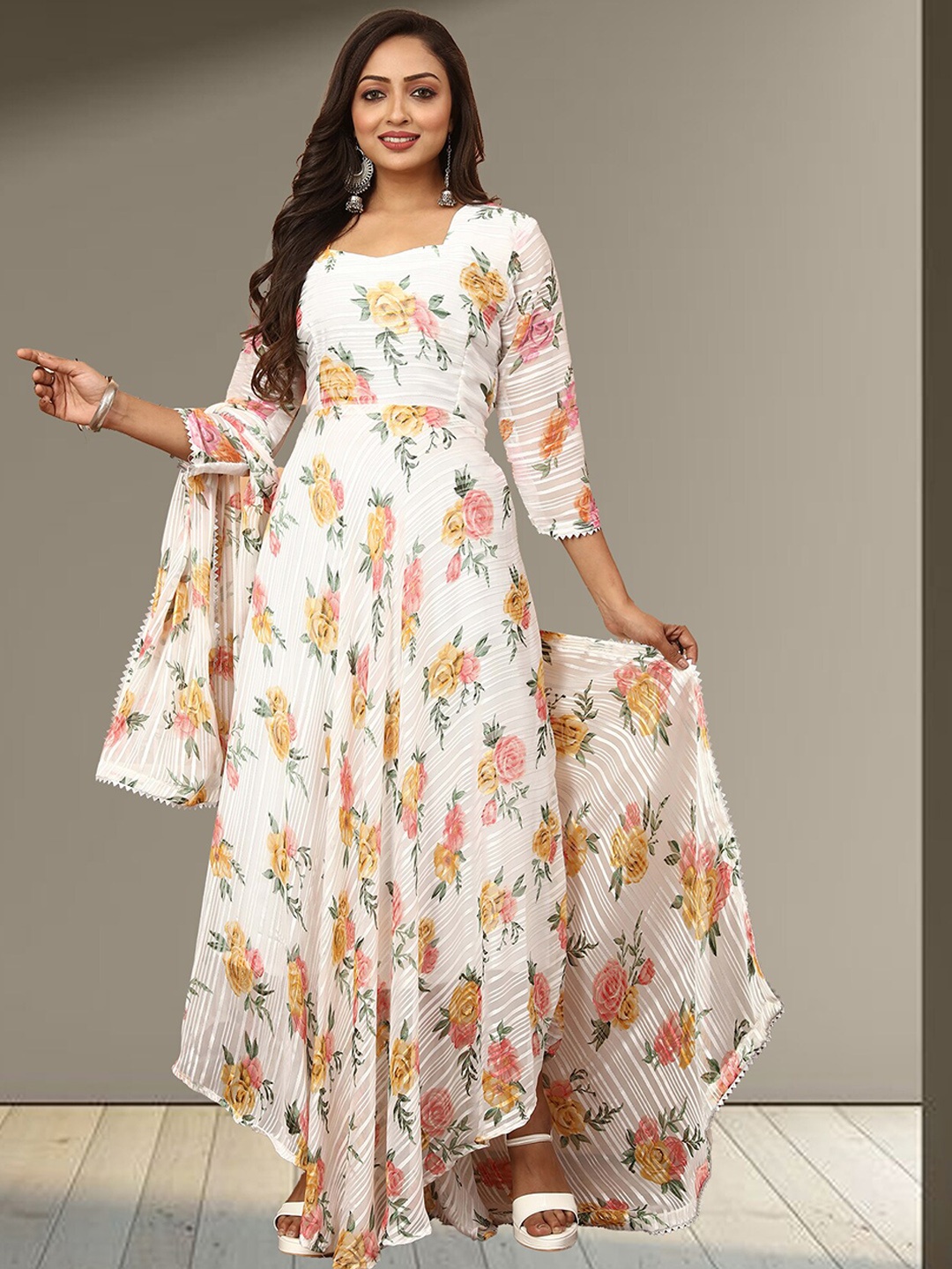 

N N ENTERPRISE Floral Printed Gown Maxi Ethnic Dresses, White