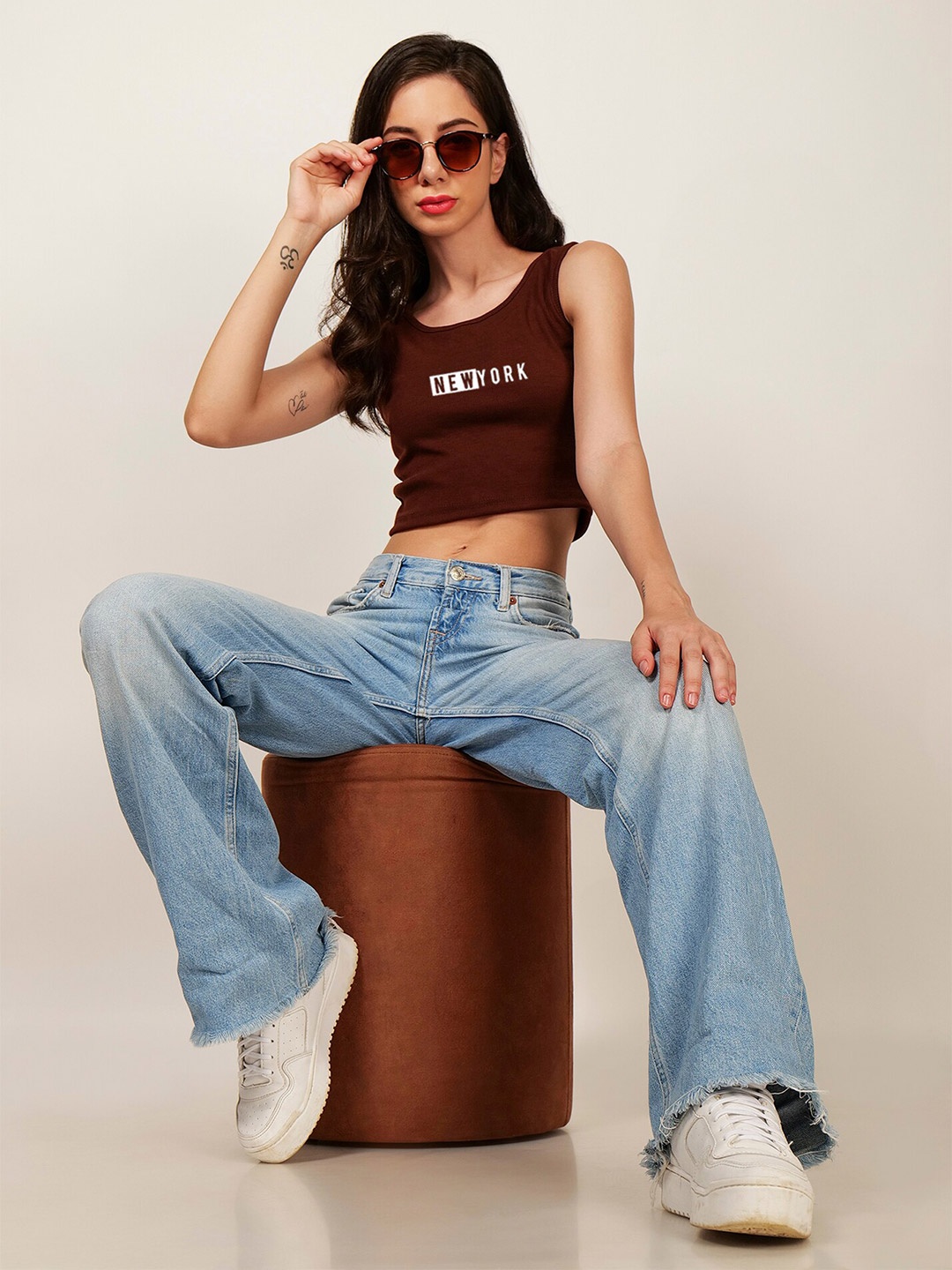 

Fashion And Youth Typography Printed Ribbed Fitted Crop Top, Coffee brown