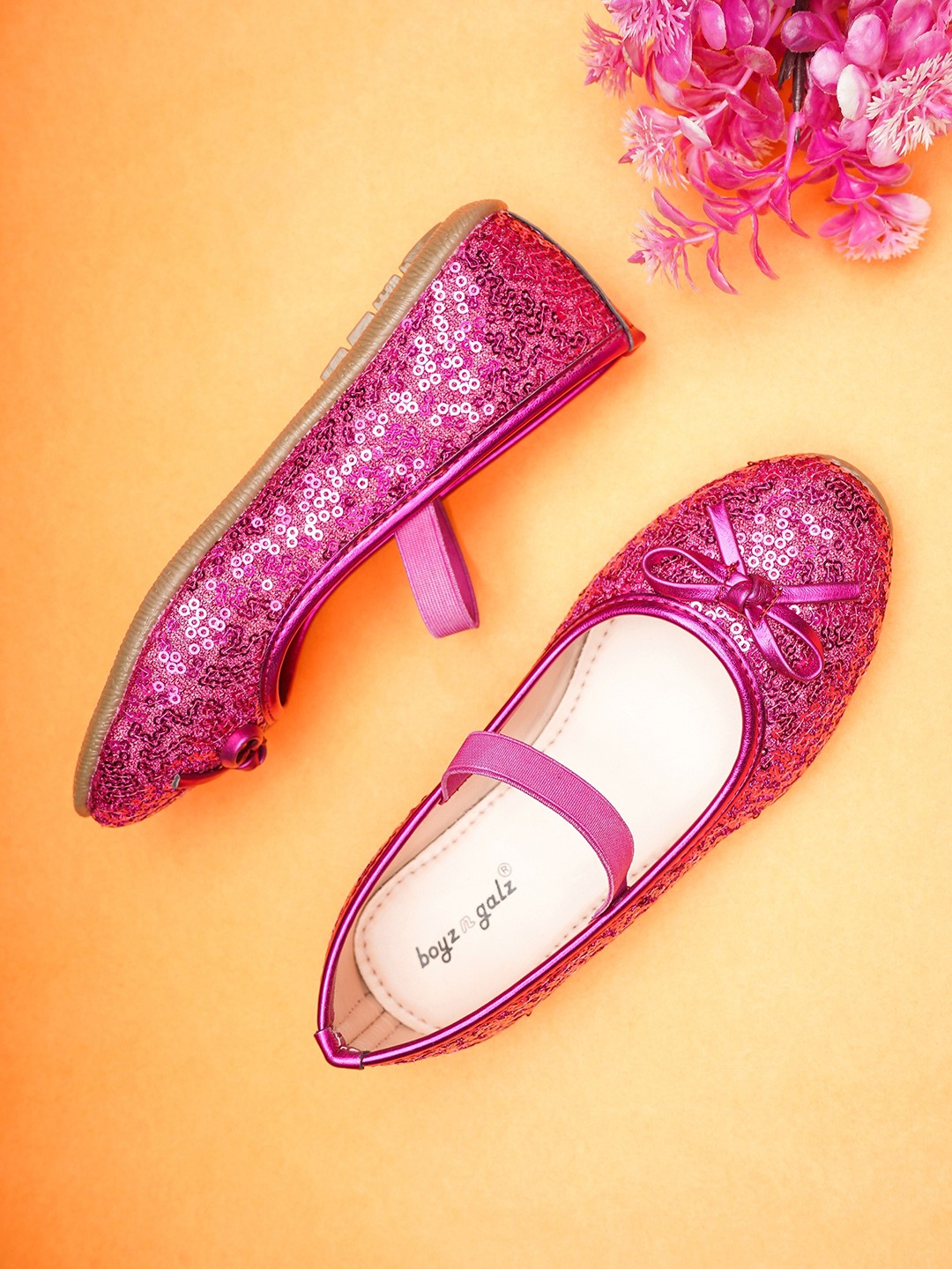 

BOYZ N GALZ Girls Embellished Round Toe Ballerinas, Fuchsia