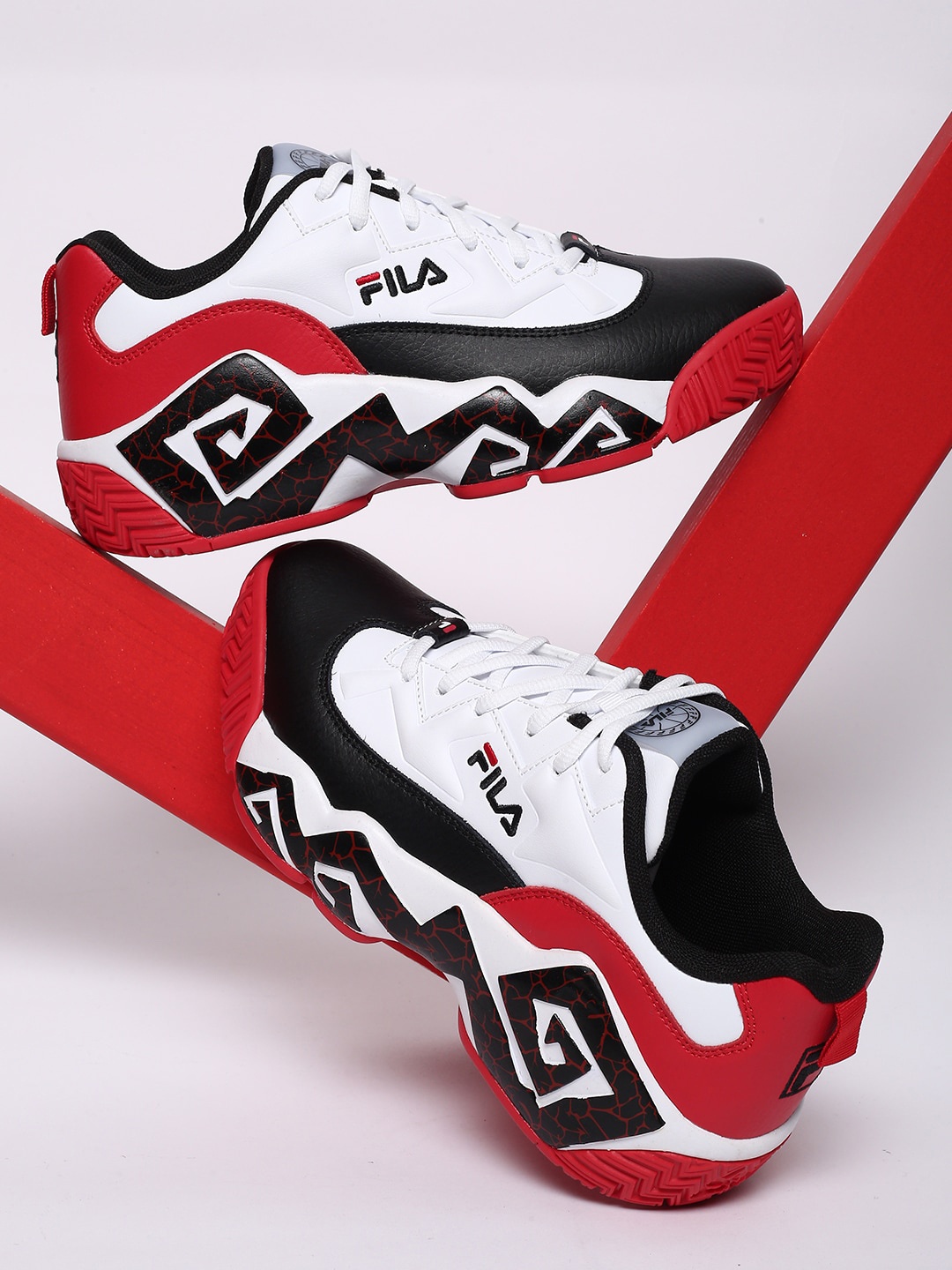 

FILA MB-LOW Men Colourblocked Leather Sneakers, Red