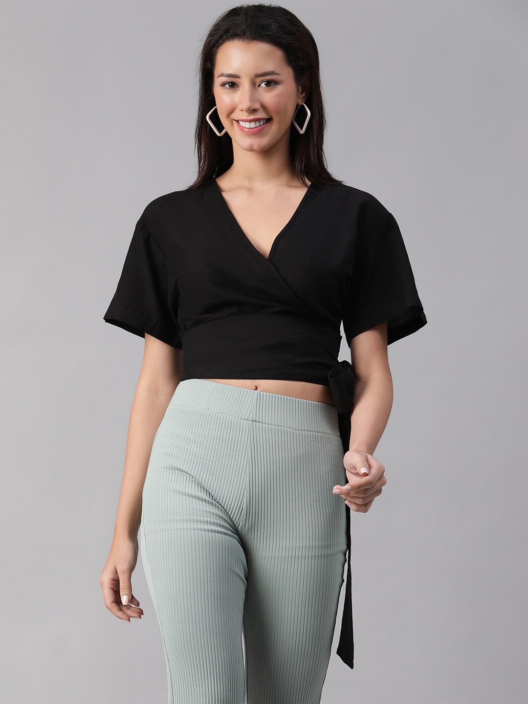 

Oxolloxo Cotton Wrap Crop Top, Black