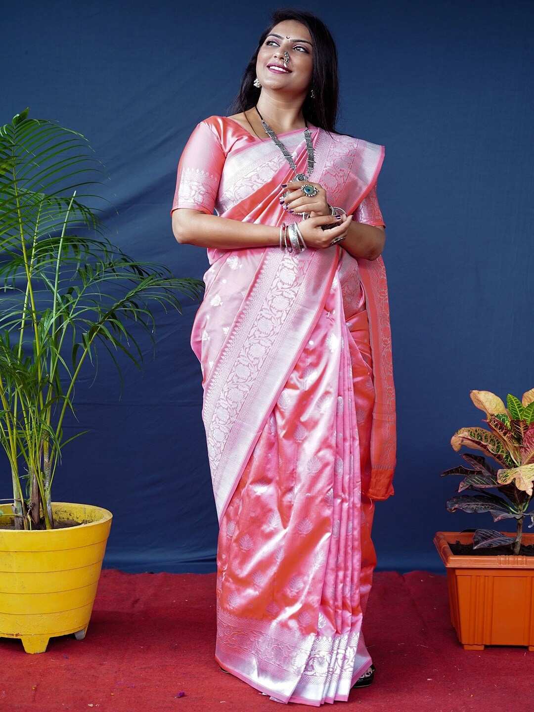 

SGF11 Woven Design Zari Pure Silk Kanjeevaram Saree, Peach