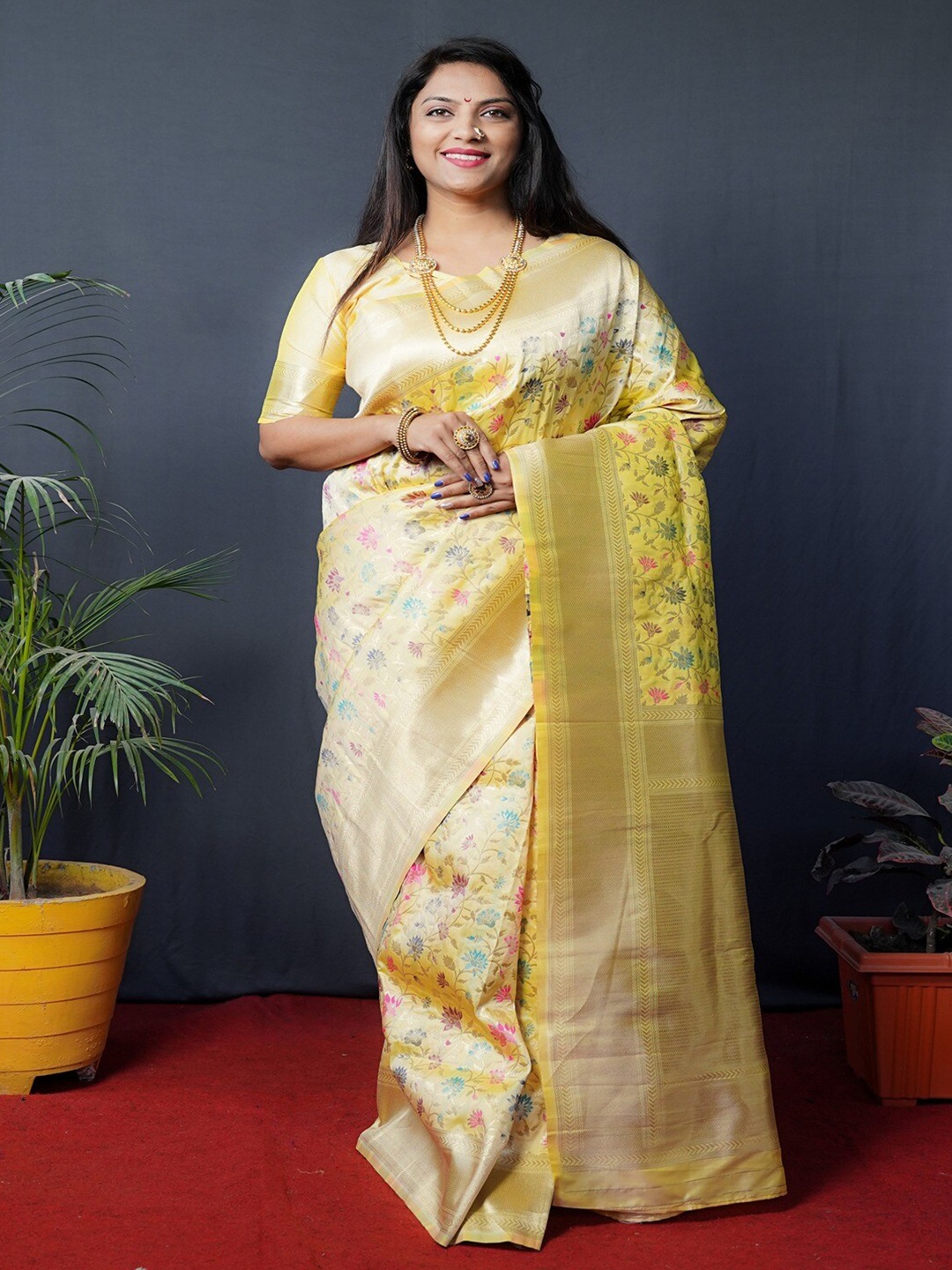 

SGF11 Woven Design Zari Pure Silk Heavy Work Kanjeevaram Saree, Yellow