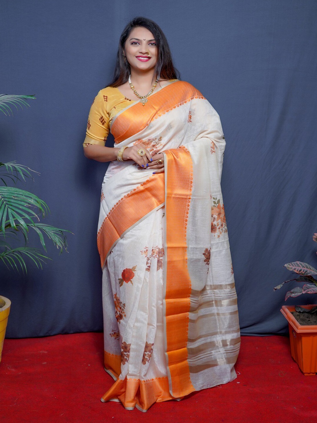 

SGF11 Floral Printed Silk Cotton Chanderi Saree, Cream