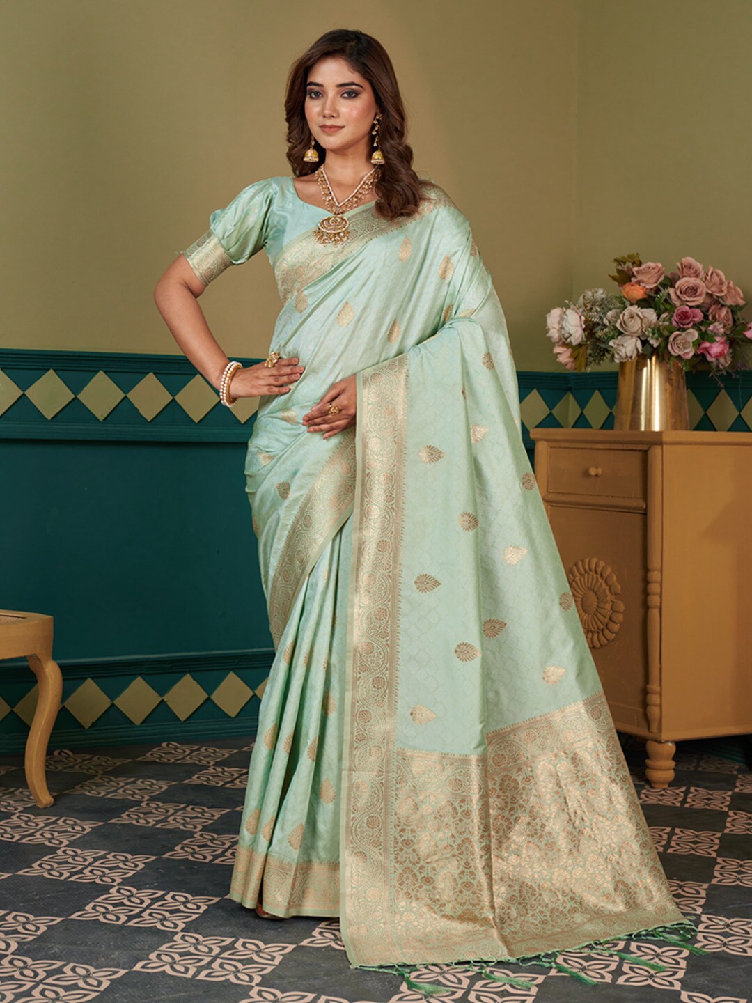 

SGF11 Woven Design Zari Pure Silk Kanjeevaram Saree, Sea green