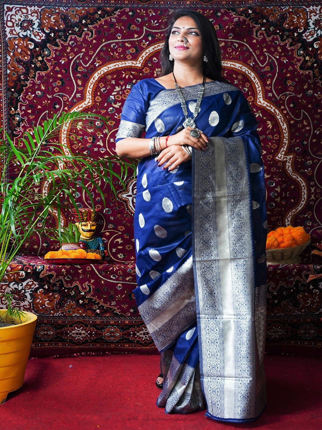 

SGF11 Woven Design Zari Pure Silk Kanjeevaram Saree, Blue