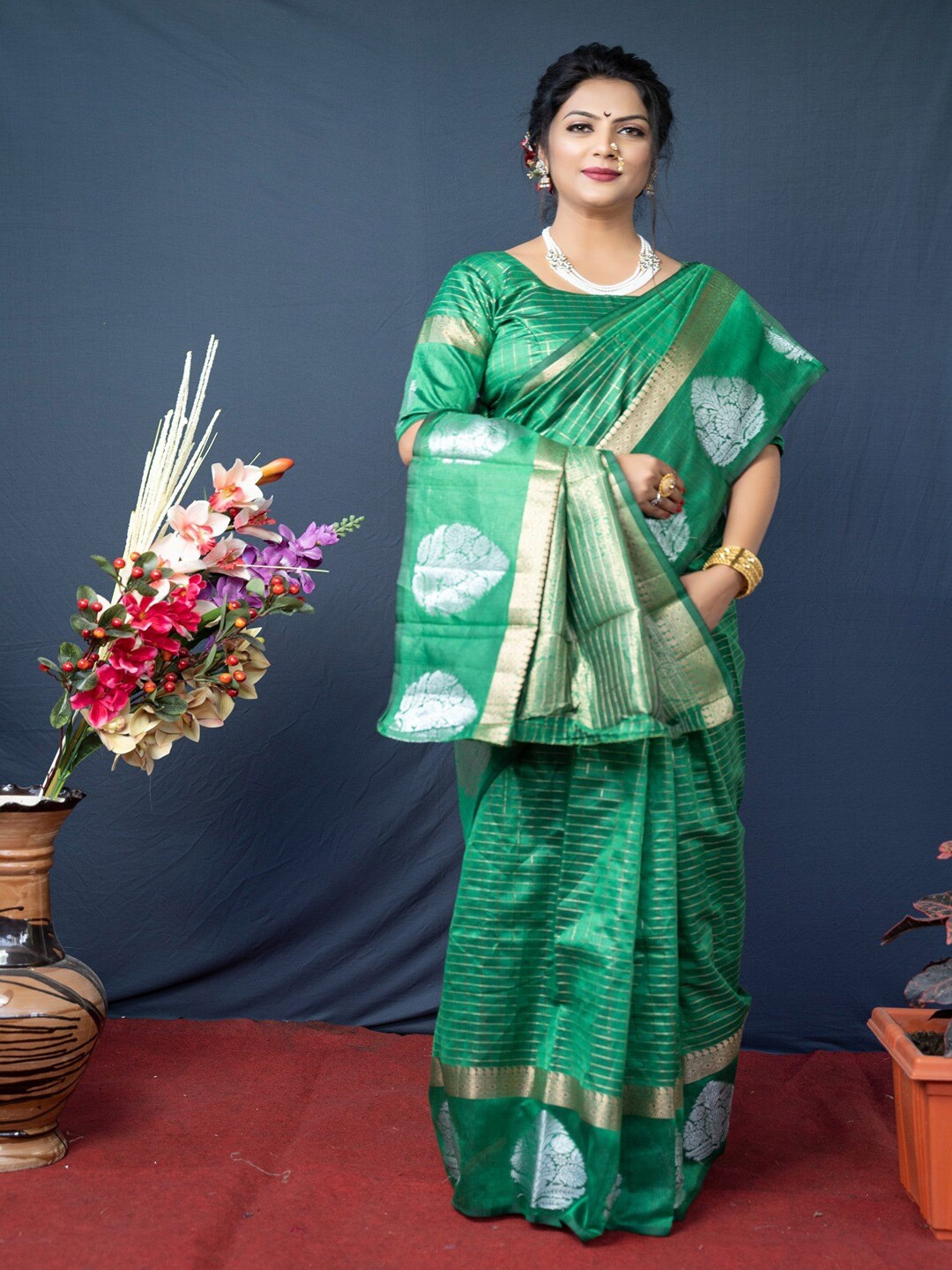 

SGF11 Woven Design Pure Zari Heavy Work Kanjeevaram Silk Saree, Green