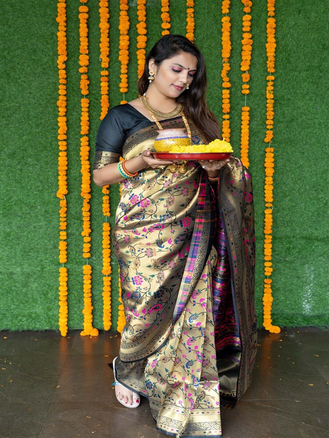 

SGF11 Woven Design Heavy Zari Work Kanjeevaram Silk Saree, Black