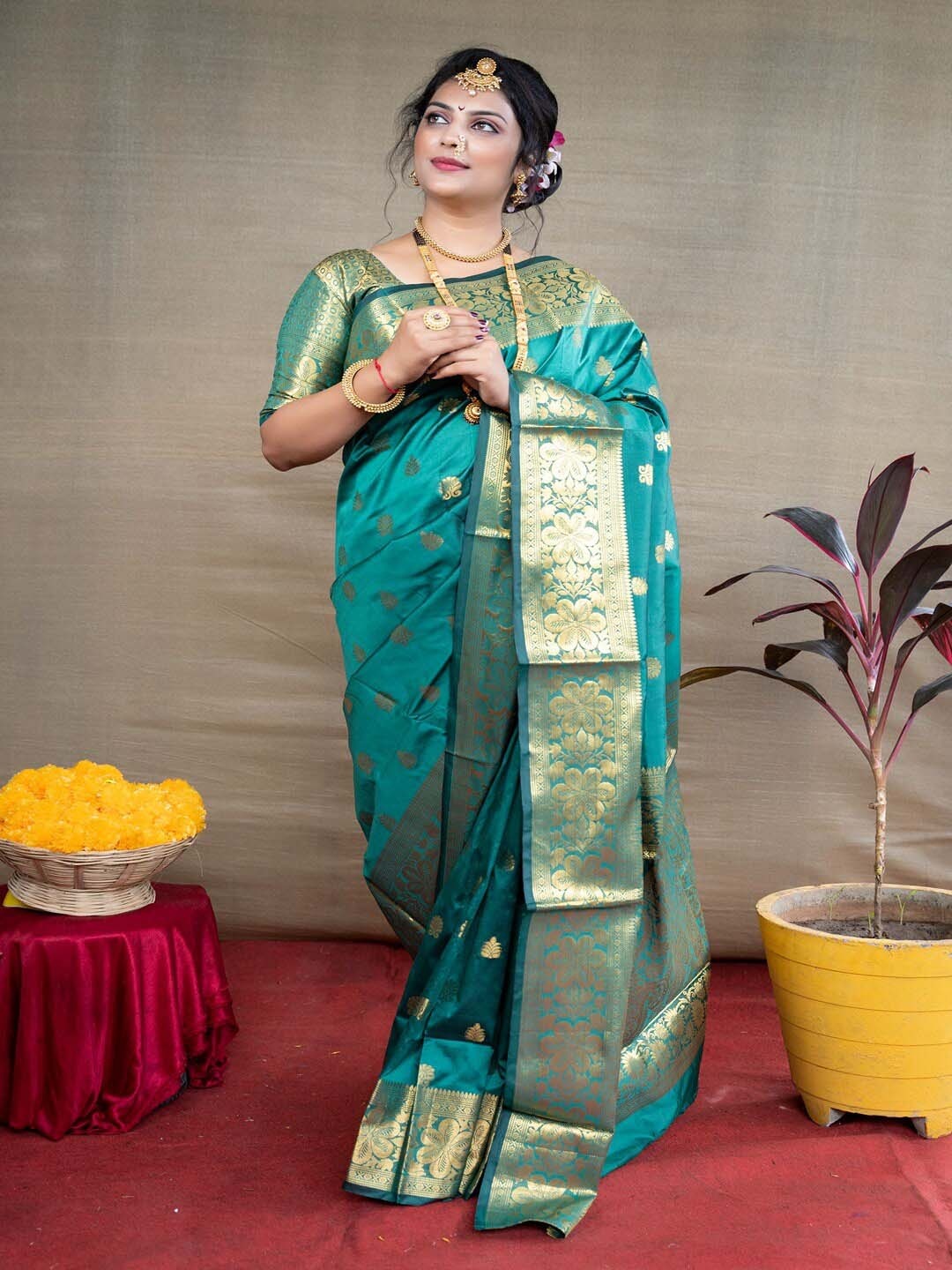 

SGF11 Woven Design Heavy Zari Work Kanjeevaram Silk Saree, Teal