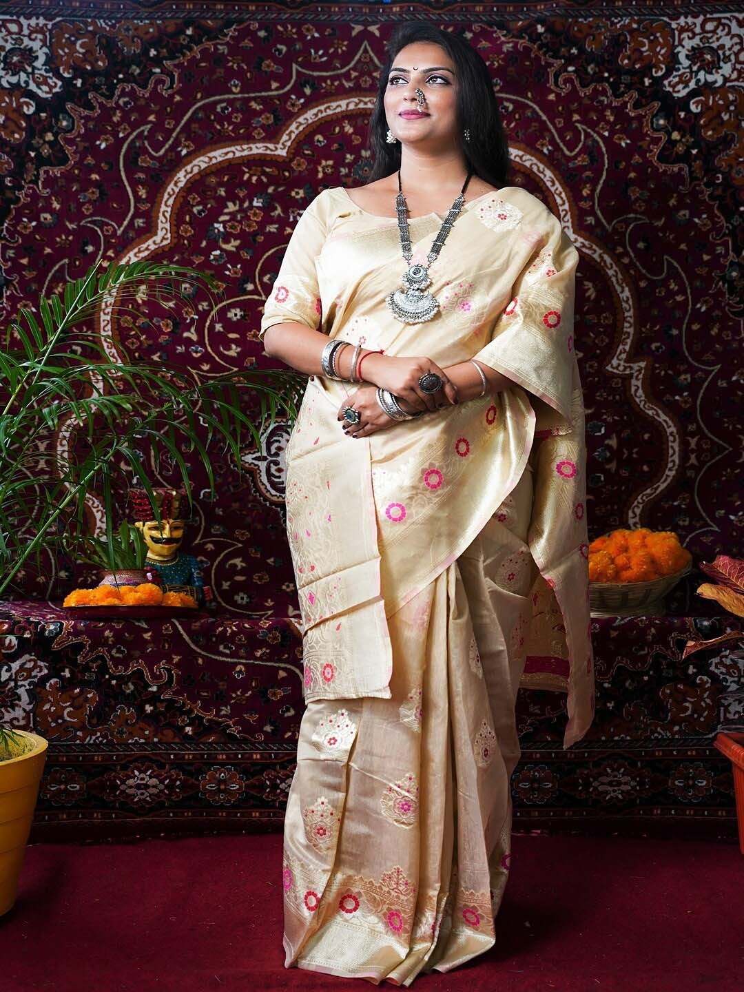 

SGF11 Woven Design Pure Zari Heavy Work Kanjeevaram Silk Saree, Cream