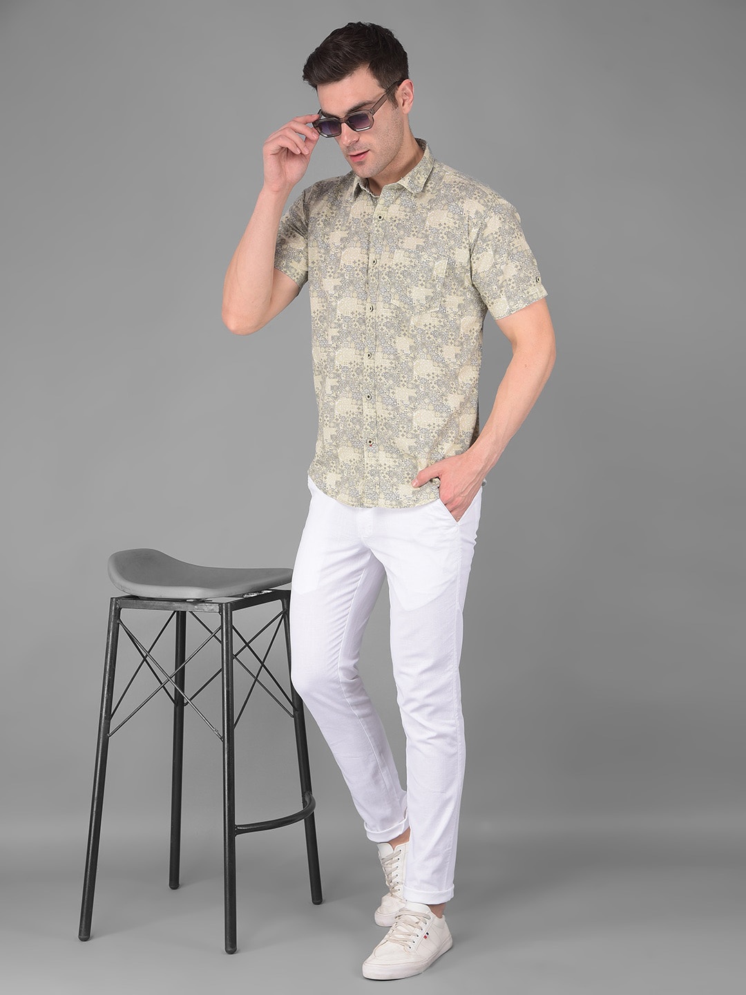 

COBB India Slim Fit Ethnic Motifs Printed Cotton Casual Shirt, Green