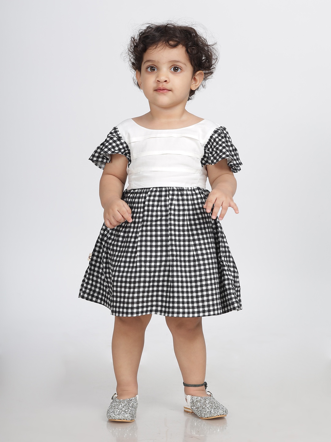 

IDAA Girls Cotton Checked Round Neck Flared Sleeve Fit & Flare Dress, Black