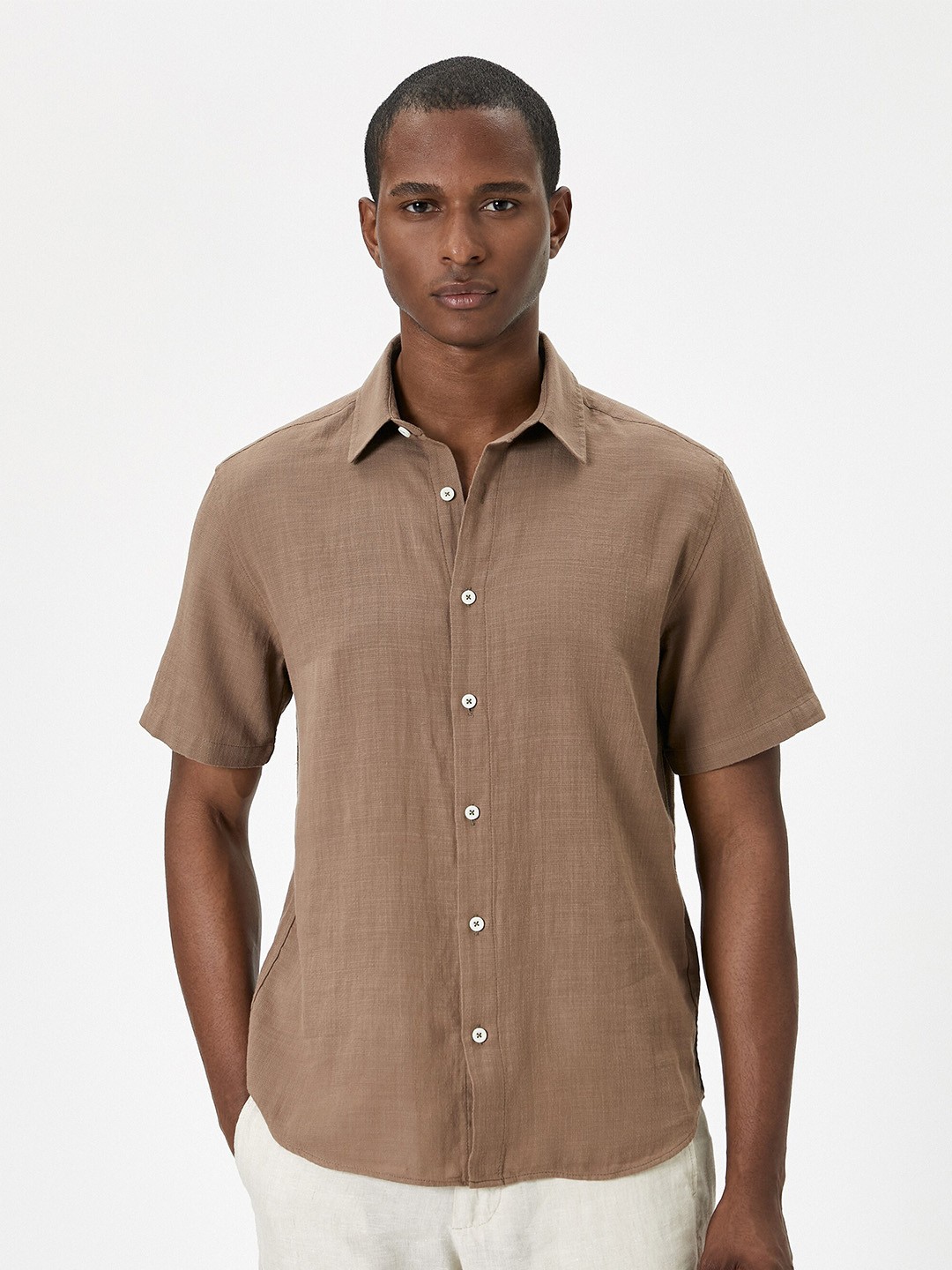 

Koton Spread Collar Short Sleeves Opaque Cotton Casual Shirt, Brown
