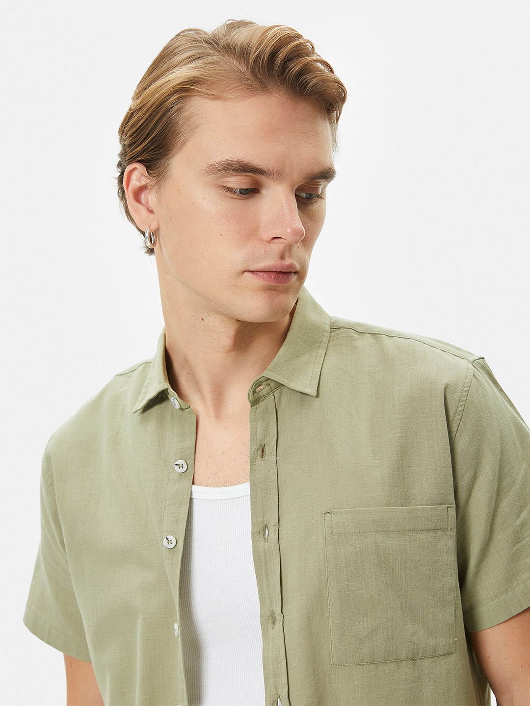 

Koton Spread Collar Short Sleeves Cotton Casual Shirt, Green