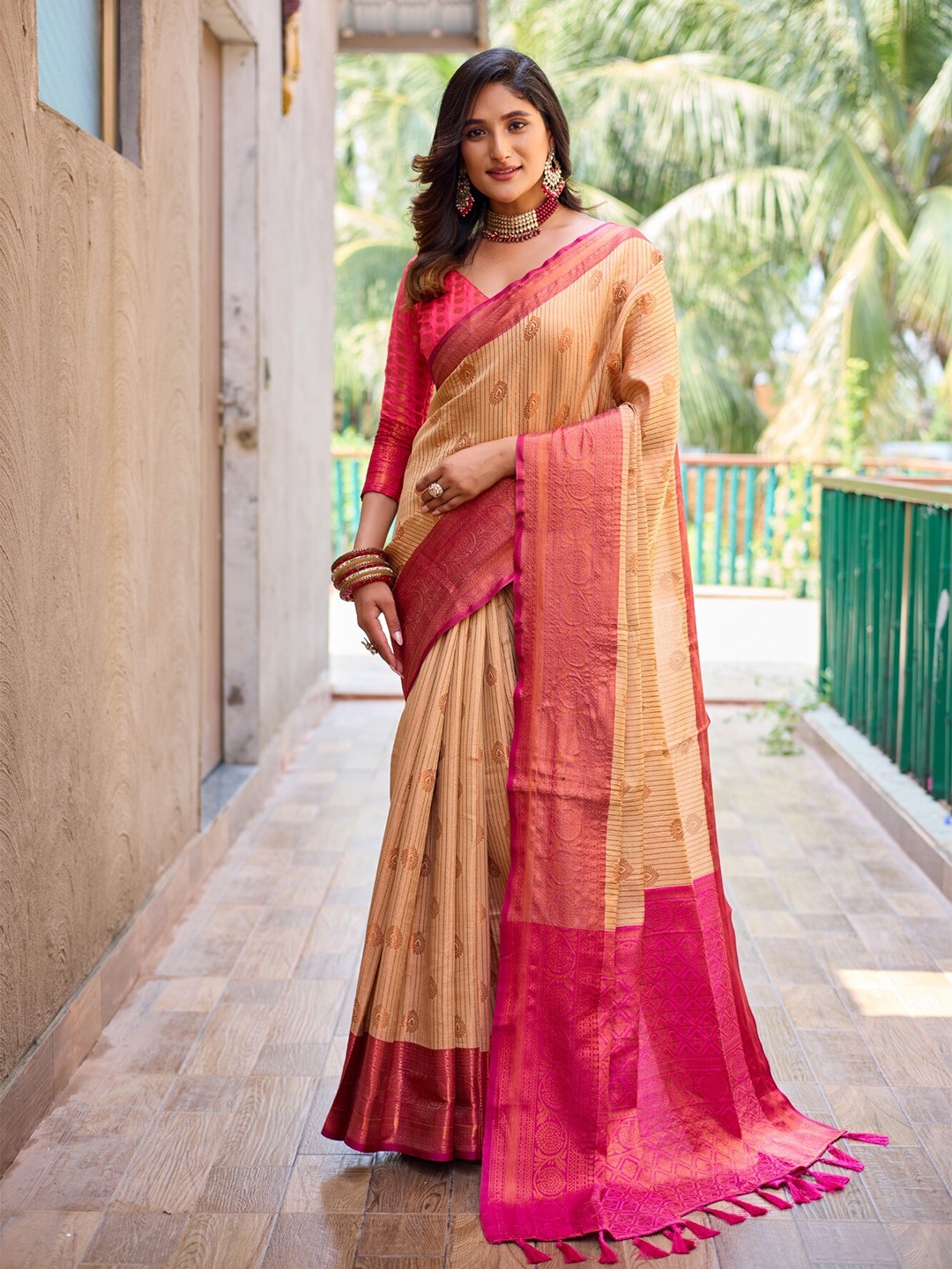 

LeeliPeeri Designer Ethnic Motifs Woven Design Zari Detailed Kanjeevaram Saree, Peach