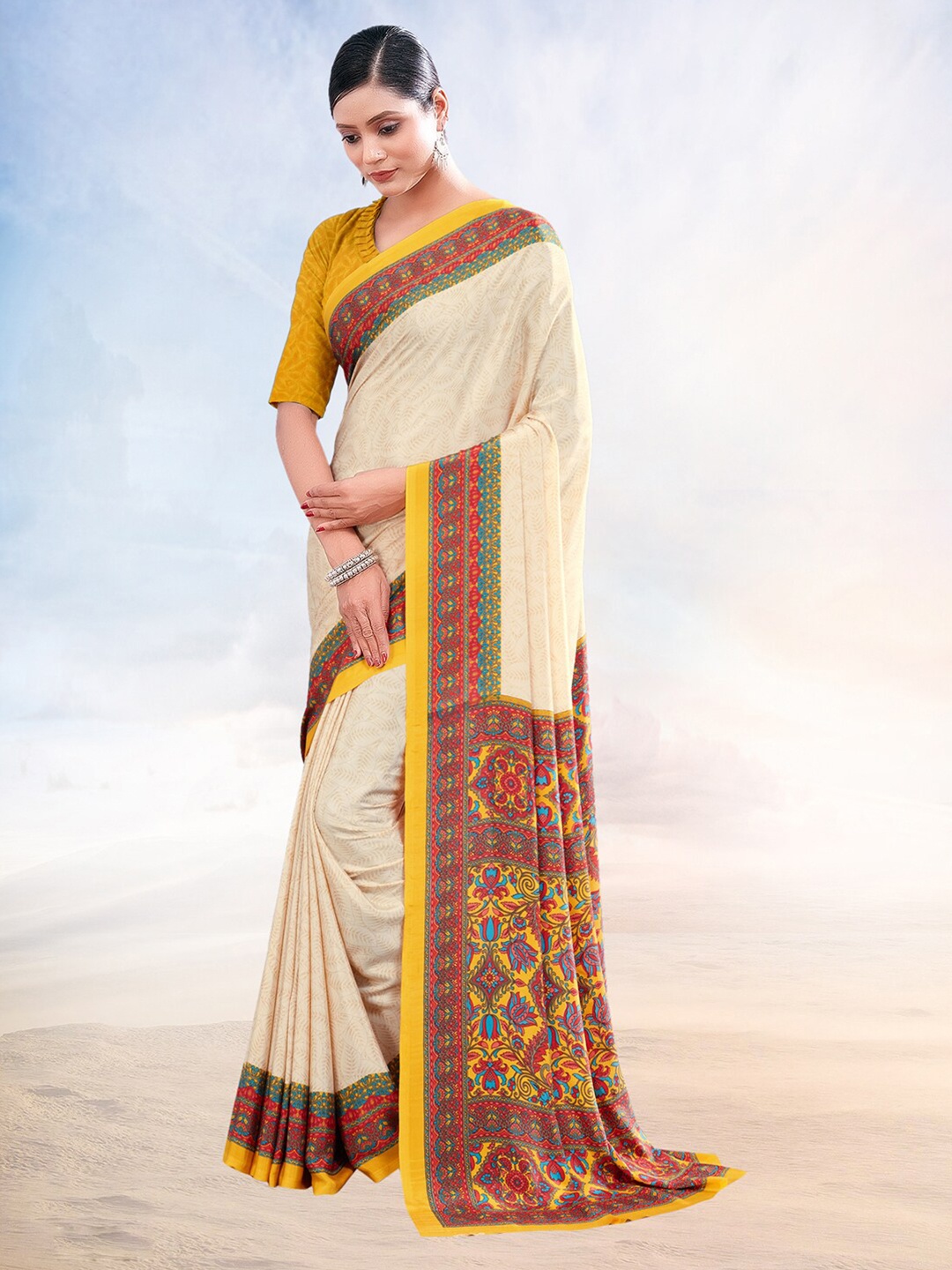 

Kasak Ethnic Motifs Printed Saree, Cream