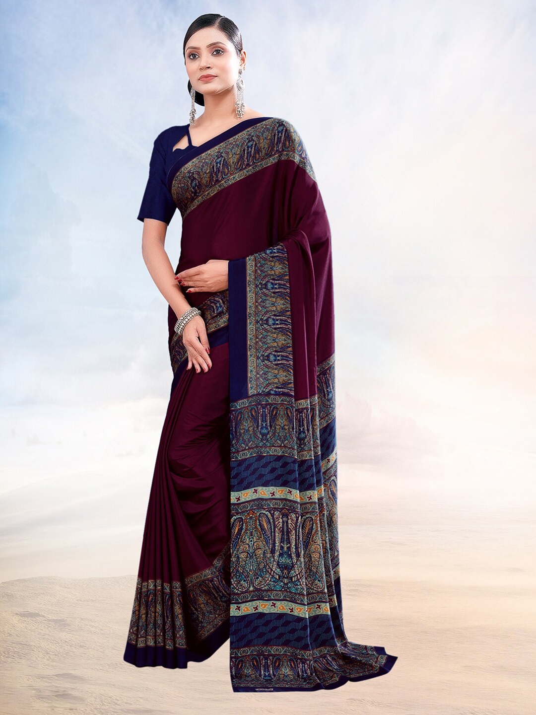 

Kasak Ethnic Motifs Printed Saree, Maroon