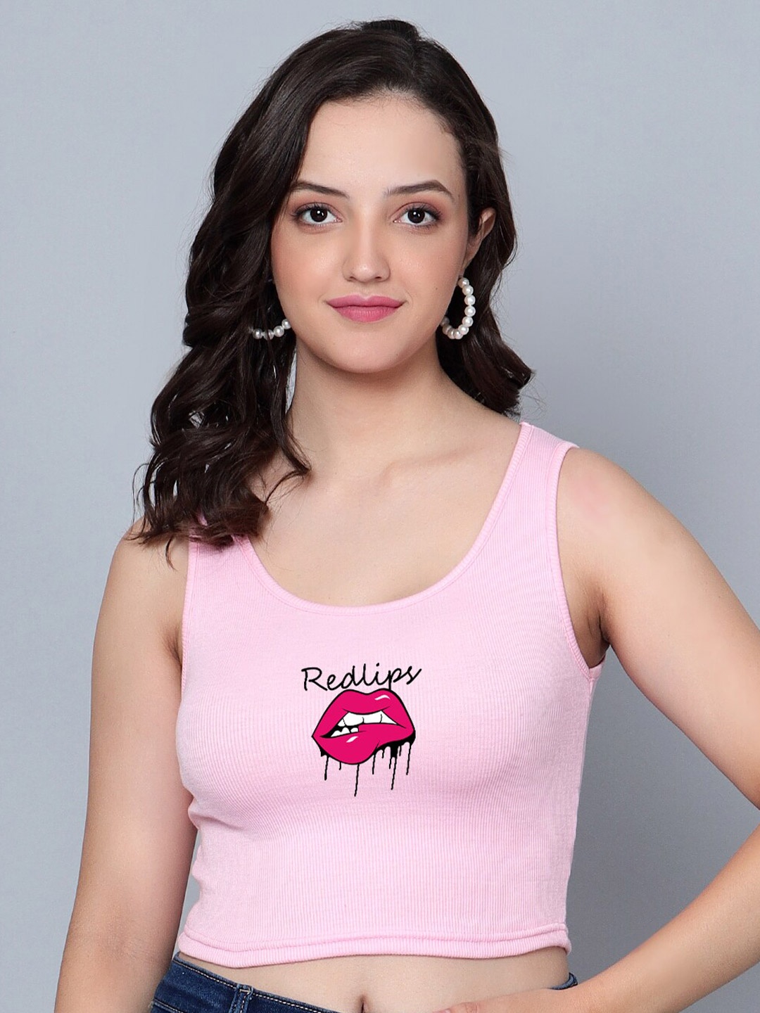 

Fashion And Youth Round Neck Ribbed Crop Tank Top, Pink