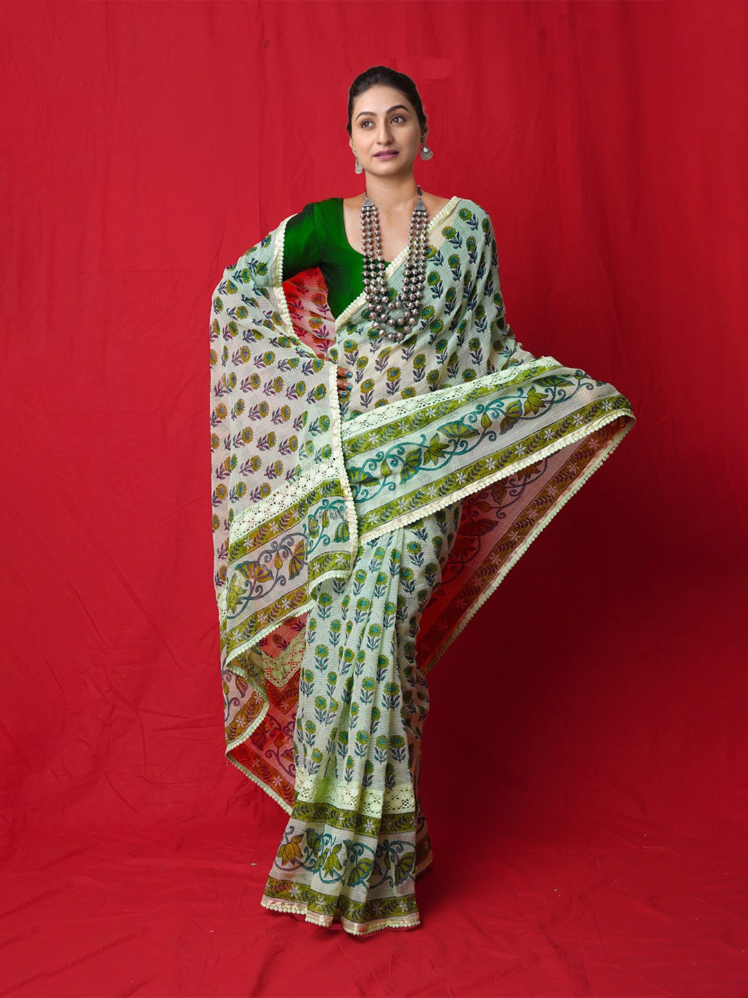 

Unnati Silks Ethnic Motifs Zari Silk Cotton Handloom Kota Saree, Green