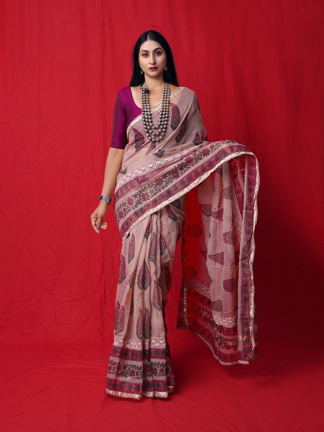 

Unnati Silks Ethnic Motifs Embroidered Silk Cotton Handloom Kota Saree, Beige