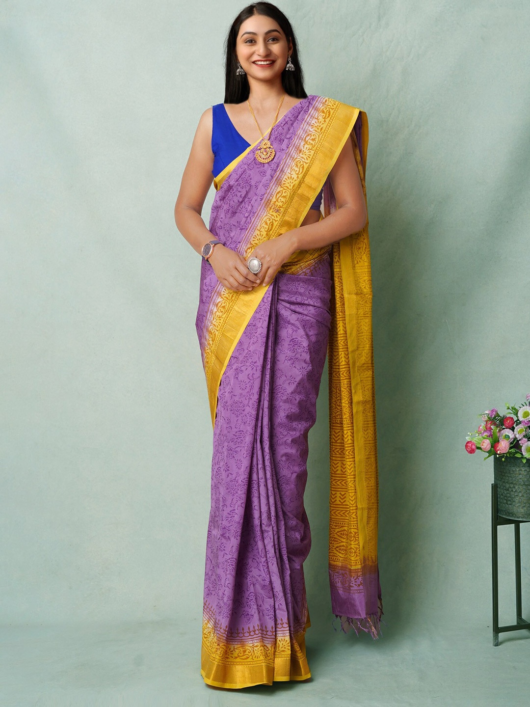 

Unnati Silks Ethnic Motifs Zari Mangalagiri Saree, Purple