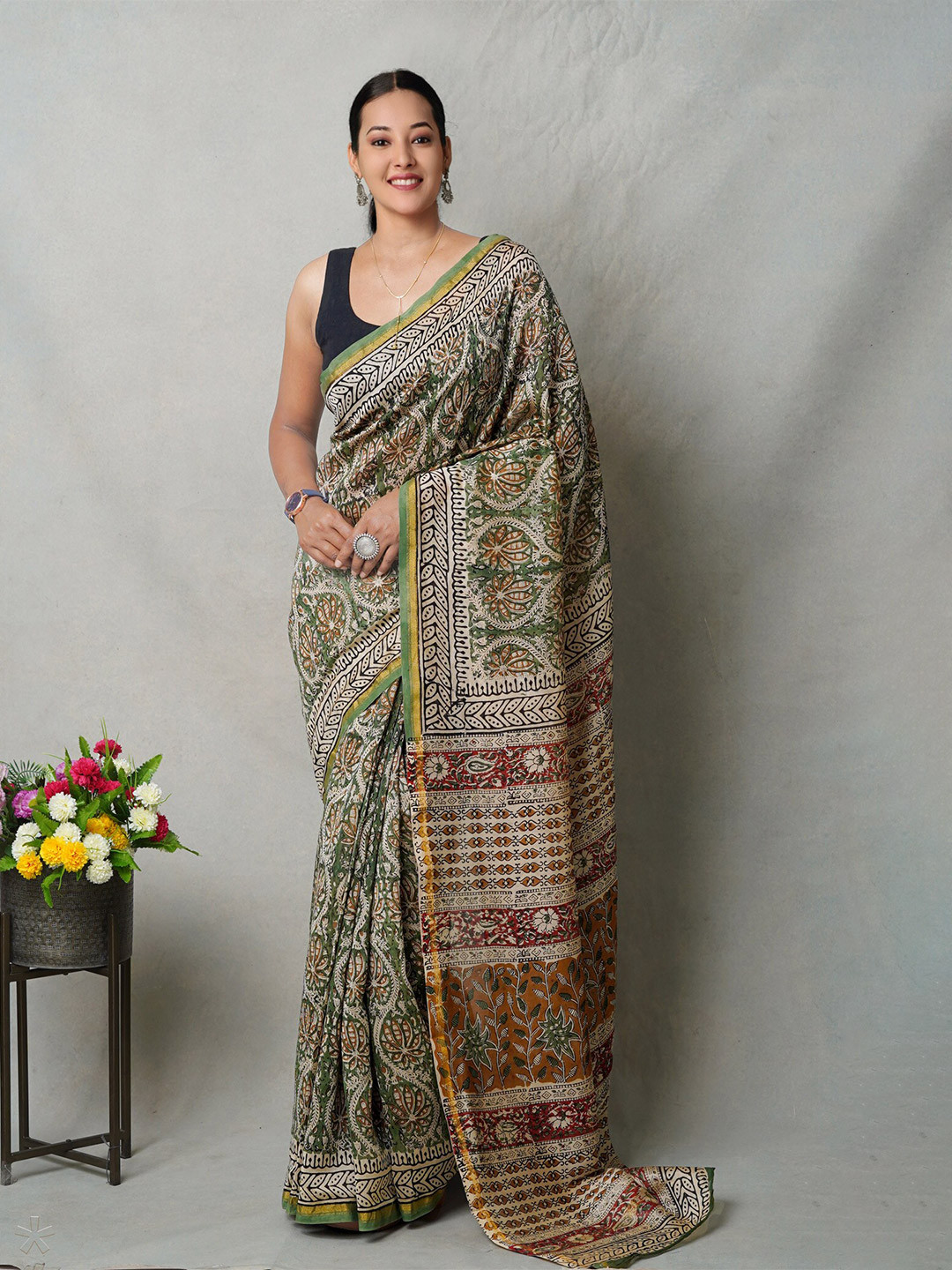 

Unnati Silks Tie and Dye Zari Silk Cotton Handloom Chanderi Saree, Green
