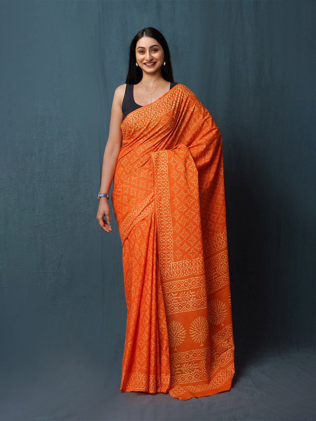 

Unnati Silks Ethnic Motifs Pure Cotton Block Print Saree, Orange