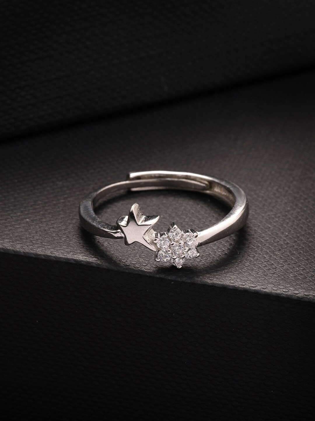 

PRIONI Rhodium-Plated 925 Sterling Silver Cubic Zirconia-Studded Adjustable Finger Ring