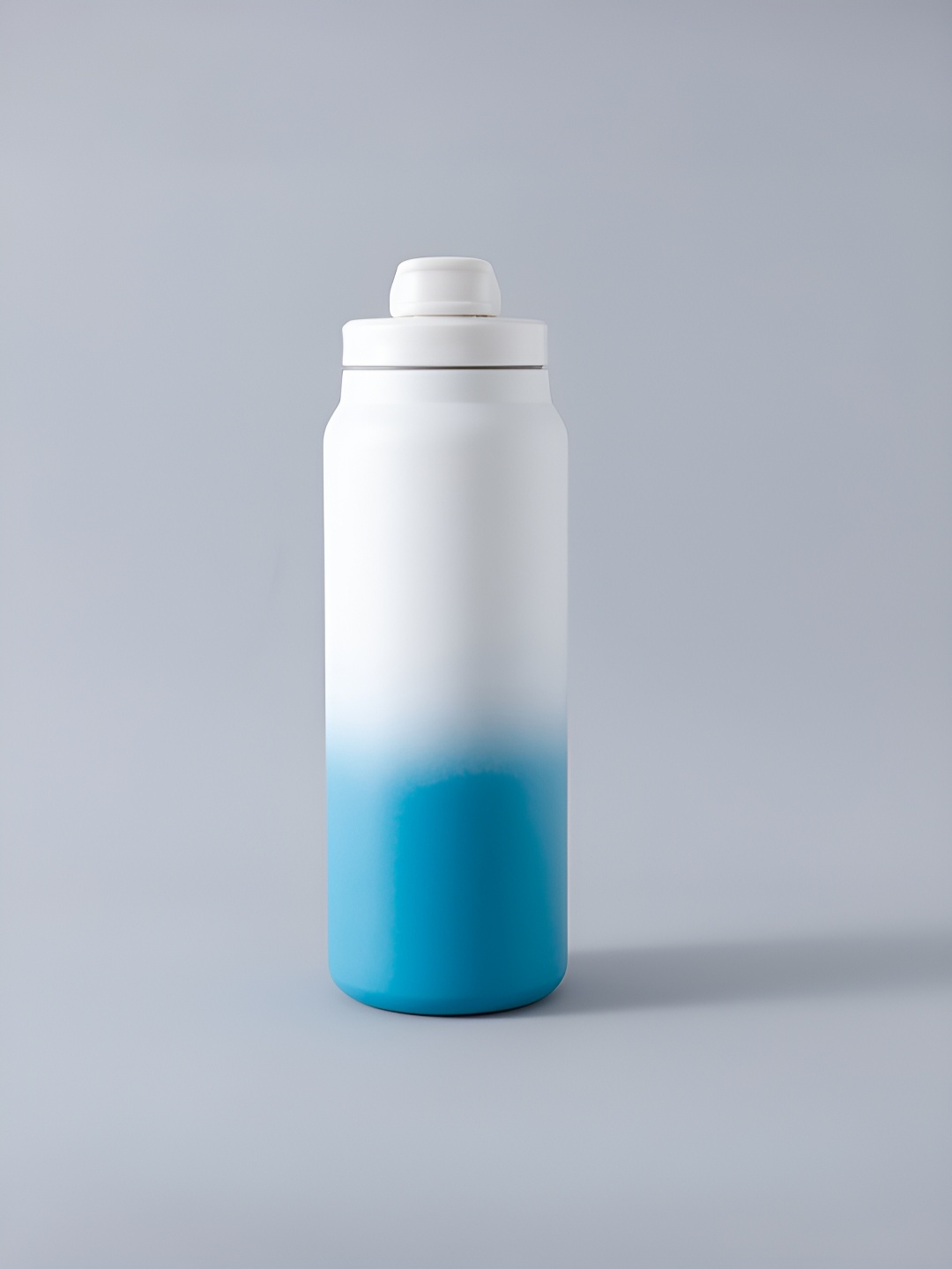 

Aura Blue & White Single Stainless Steel Solid Double Wall Vacuum Water Bottle