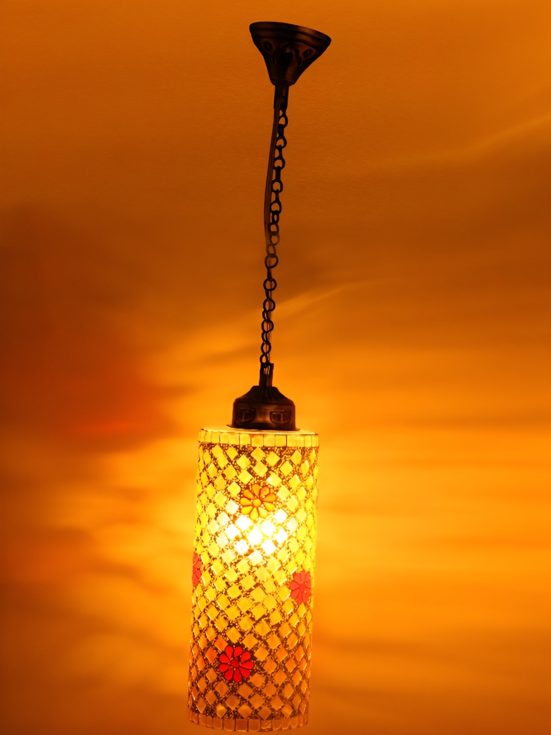 

1ST TIME White & Red Textured Glass Traditional Ceiling Lamp