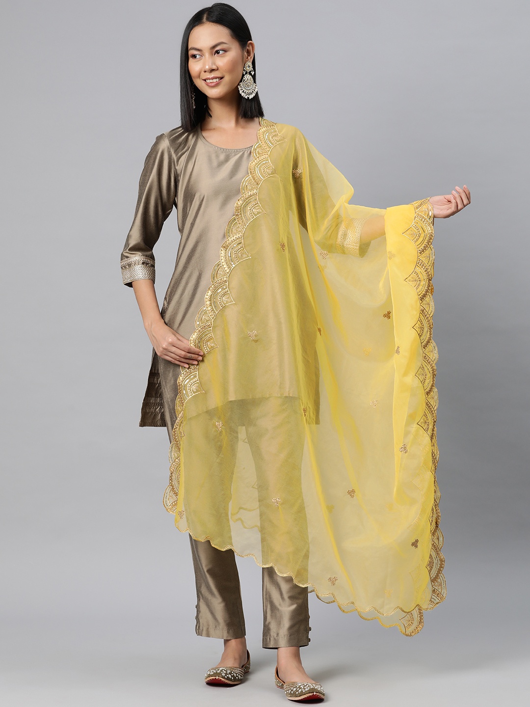 

SWI Stylish Embroidered Sequinned Organza Dupatta, Yellow