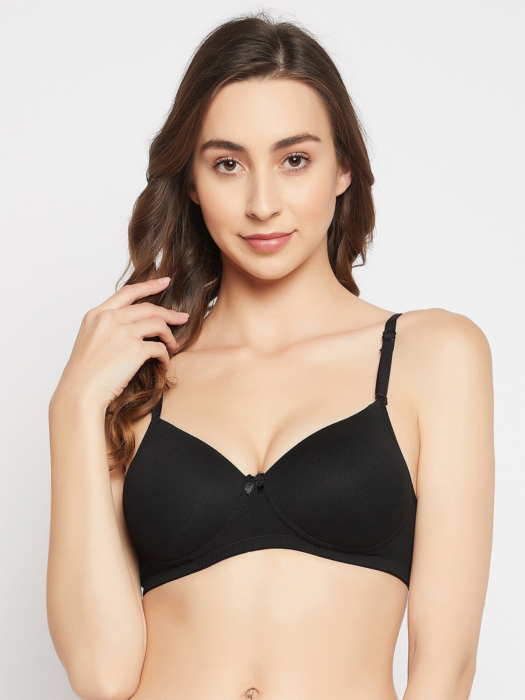 

Clovia Black Full Coverage Lightly Padded T-shirt Bra With All Day Comfort