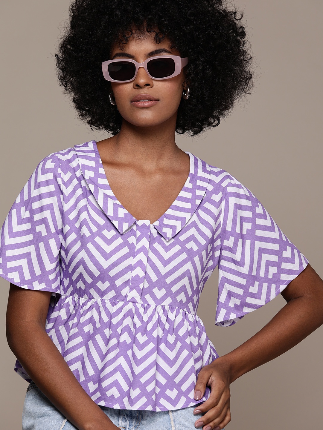 

Roadster Geometric Print Peter Pan Collar Flared Sleeves Peplum Top, Lavender