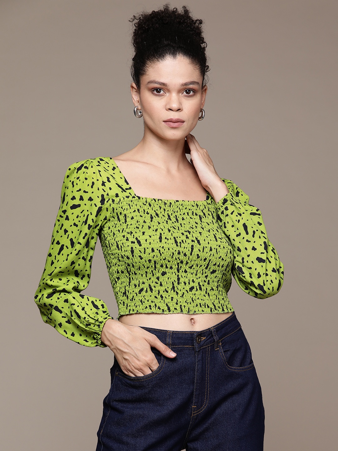 

Roadster Print Bishop Sleeves Smocked Blouson Crop Top, Green