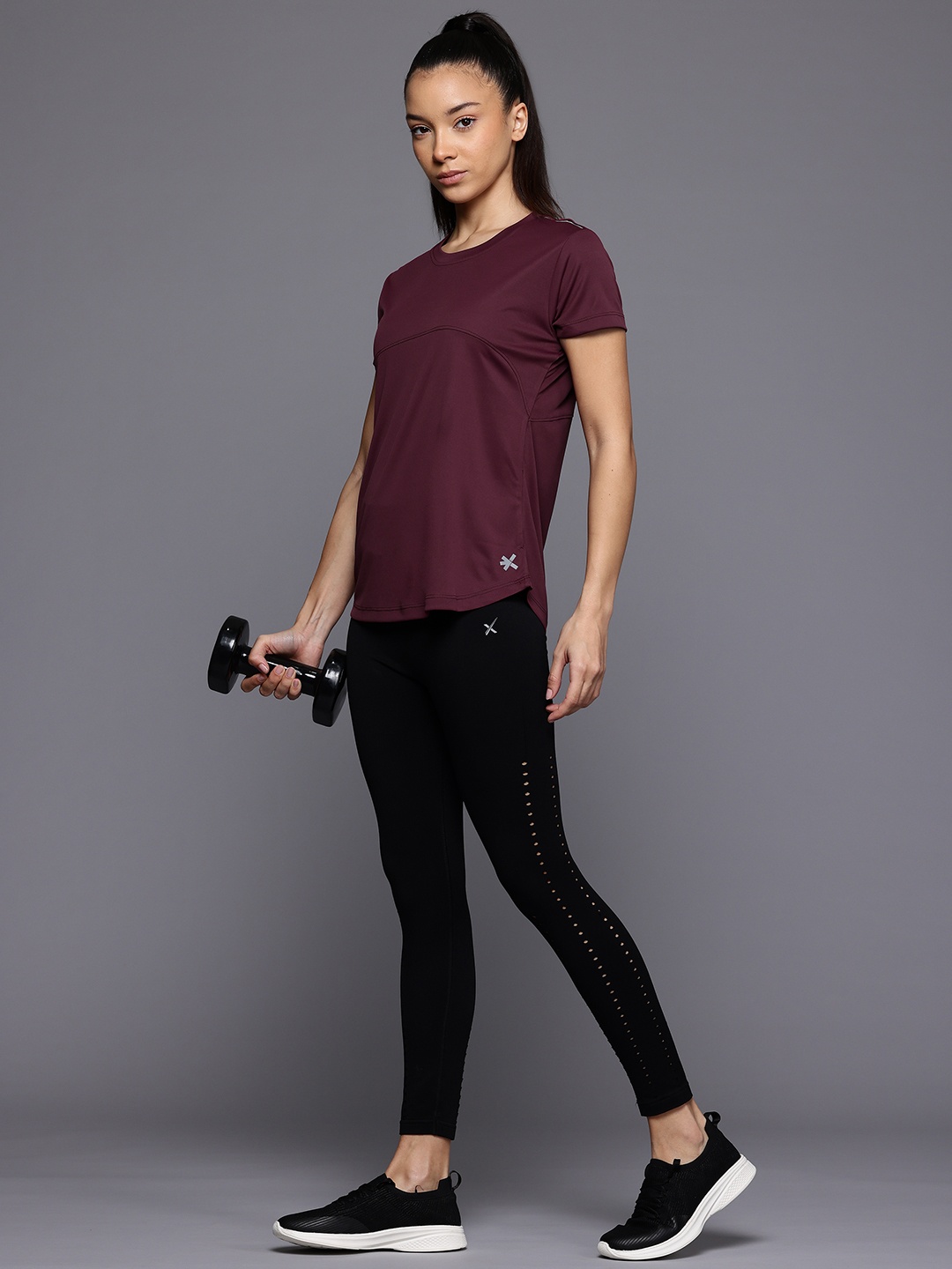 

HRX by Hrithik Roshan Rapid-Dry Training T-shirt, Burgundy