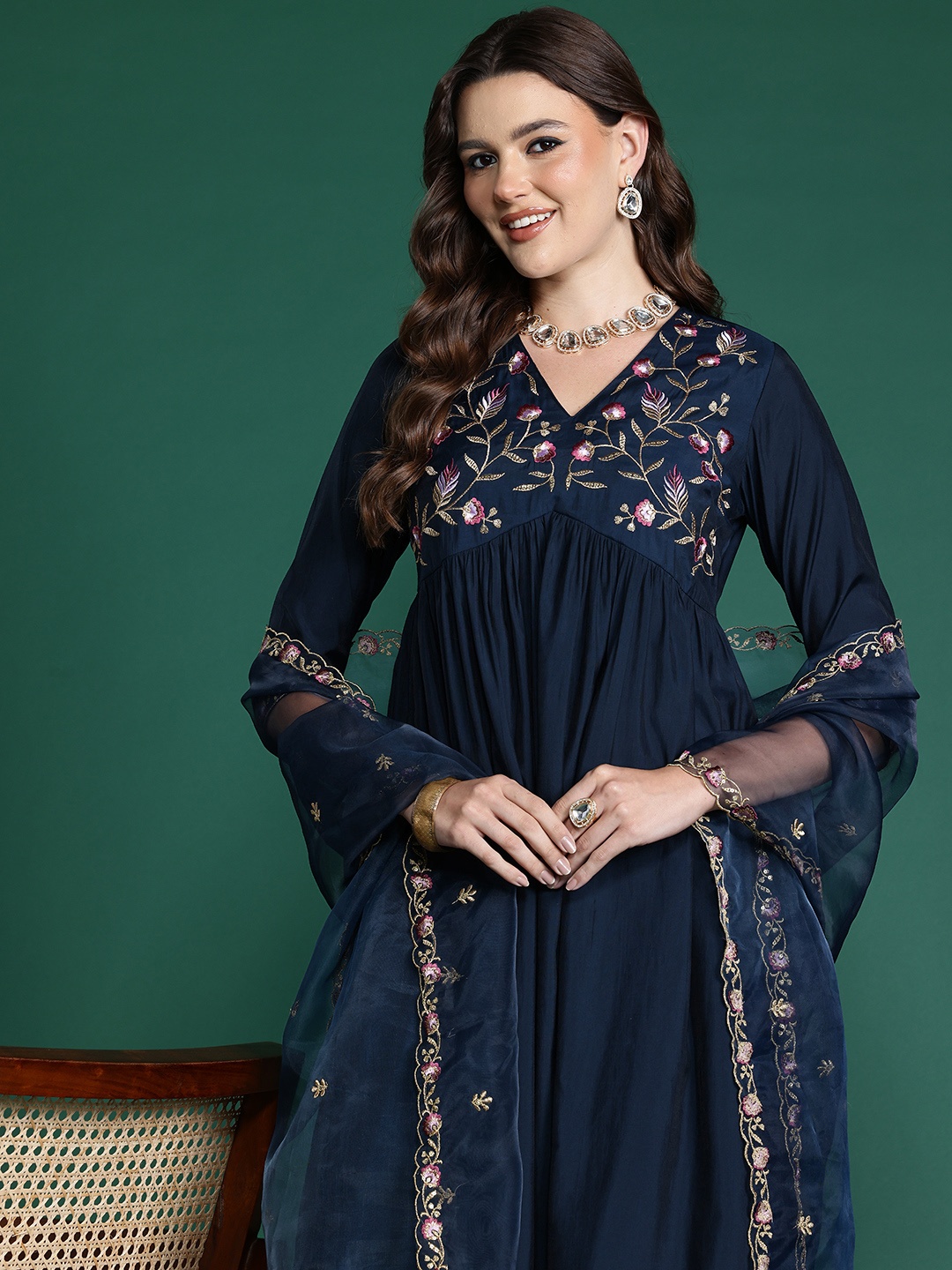 

Sangria Embroidered Sequined Empire Kurta With Trousers & Dupatta, Navy blue