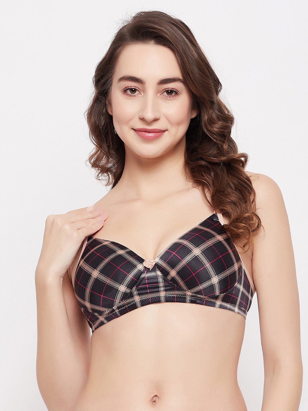 

Clovia Black Checked Full Coverage Lightly Padded T-shirt Bra With All Day Comfort