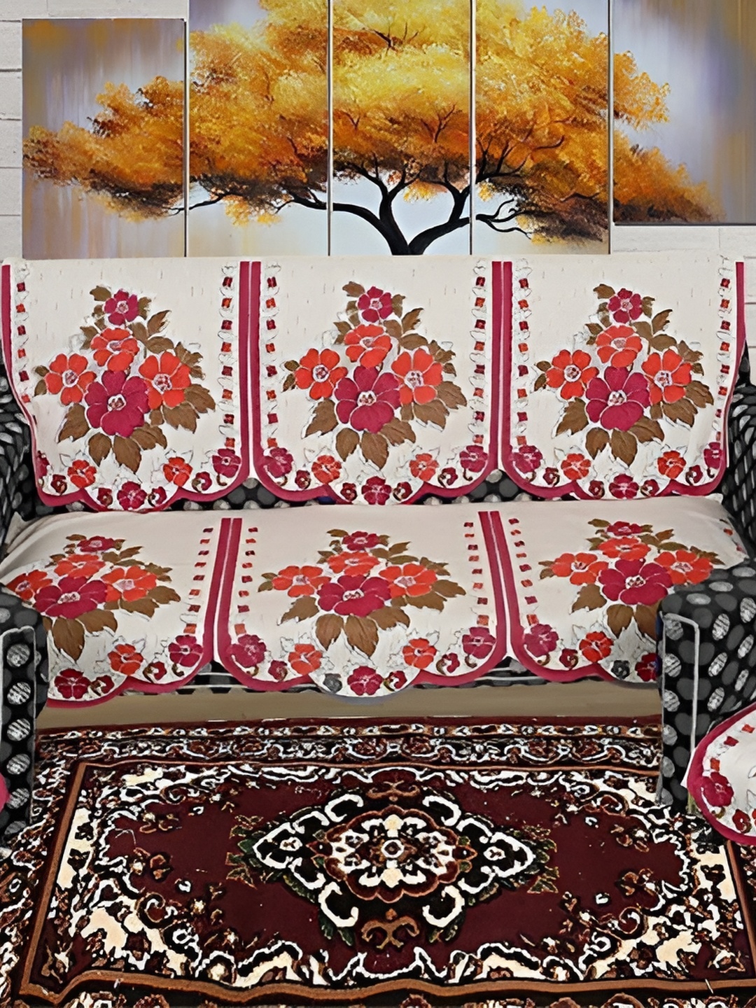 

BIGGER FISH Cream & Red Embroidered 5 Seater Cotton Sofa Cover