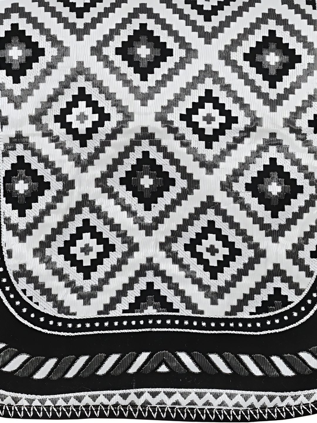 

BIGGER FISH Grey & Black 16 Pieces 5 Seater Sofa Covers