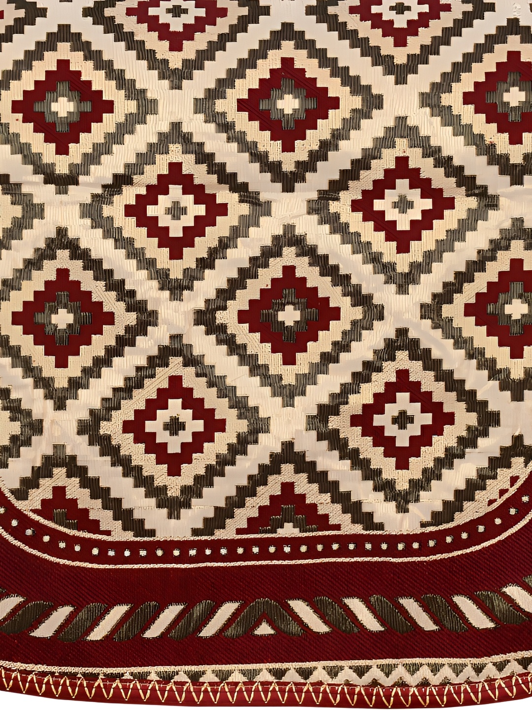 

BIGGER FISH Maroon & Cream Embroidered 5 Seater Sofa Cover