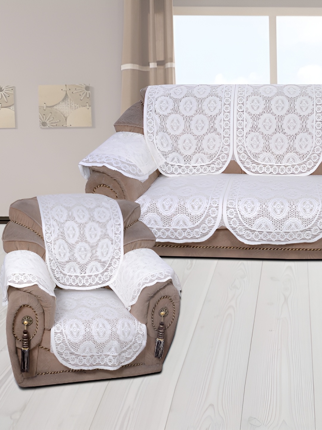 

BIGGER FISH White Embroidered 5 Seater Sofa Cover
