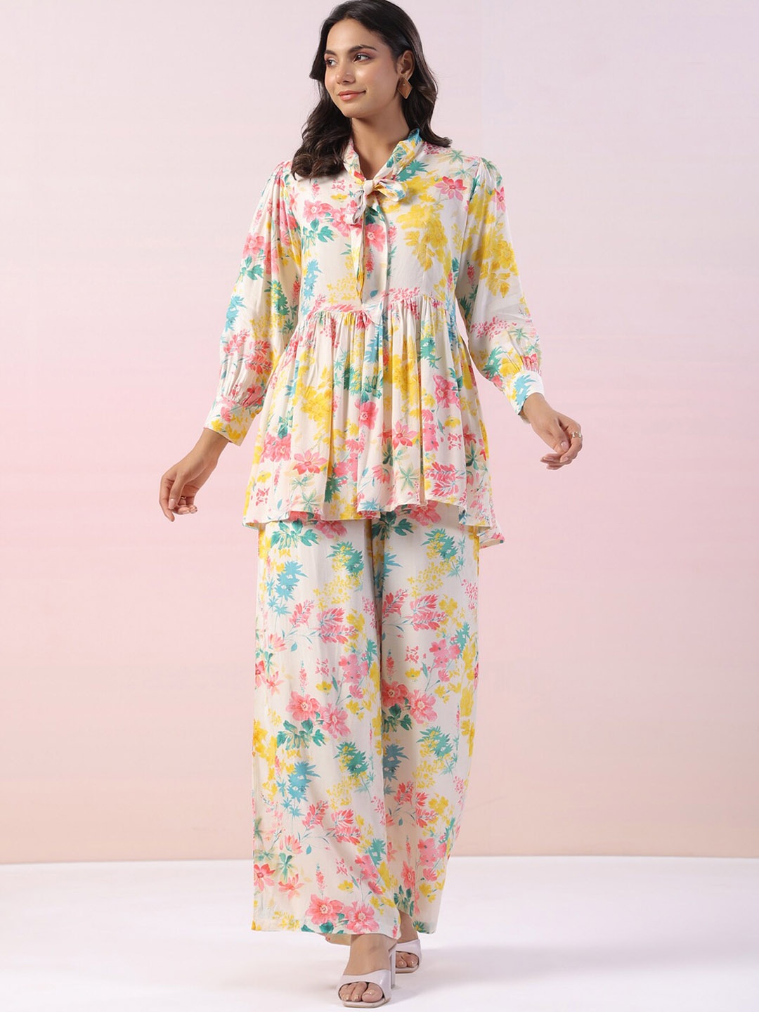 JISORA Floral Printed Pure Silk Top With Palazzos, Off white