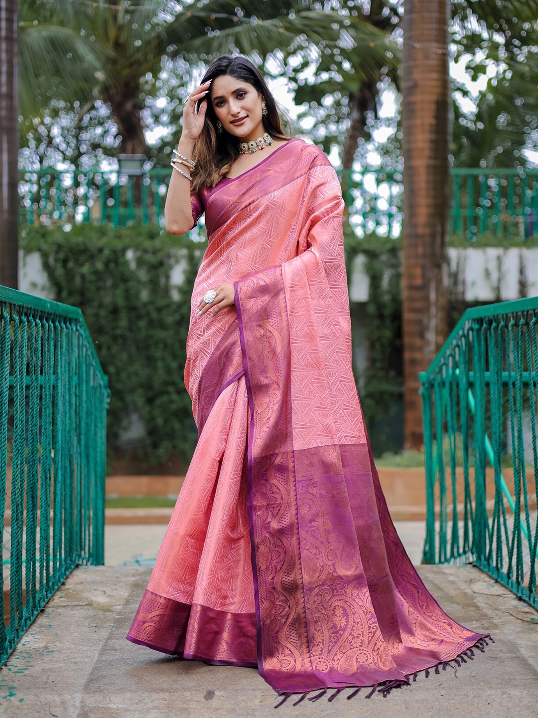 

LeeliPeeri Designer Ethnic Motifs Woven Design Zari Kanjeevaram Silk Saree, Pink