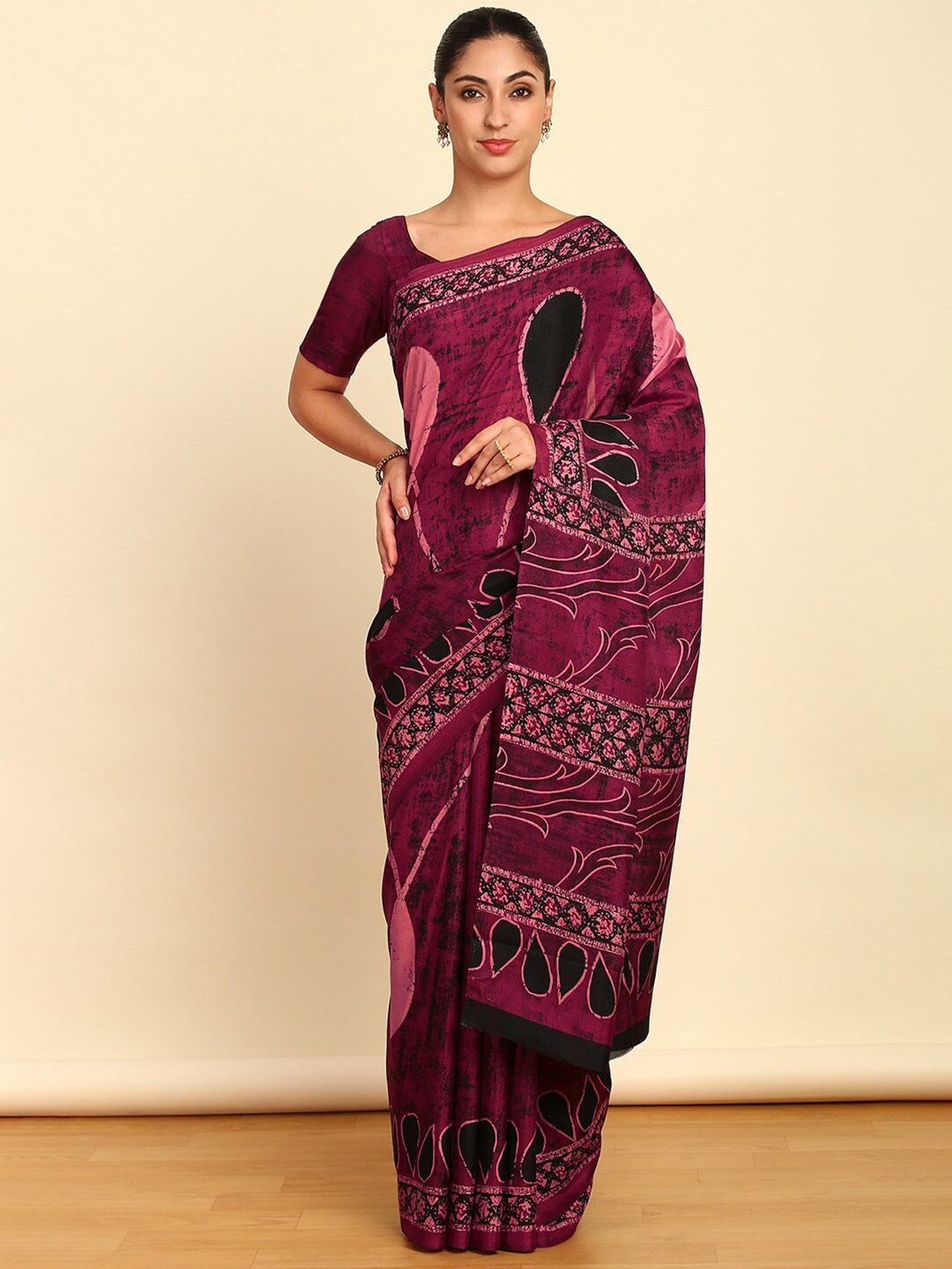 

Soch Abstract Printed Pure Chiffon Saree, Pink