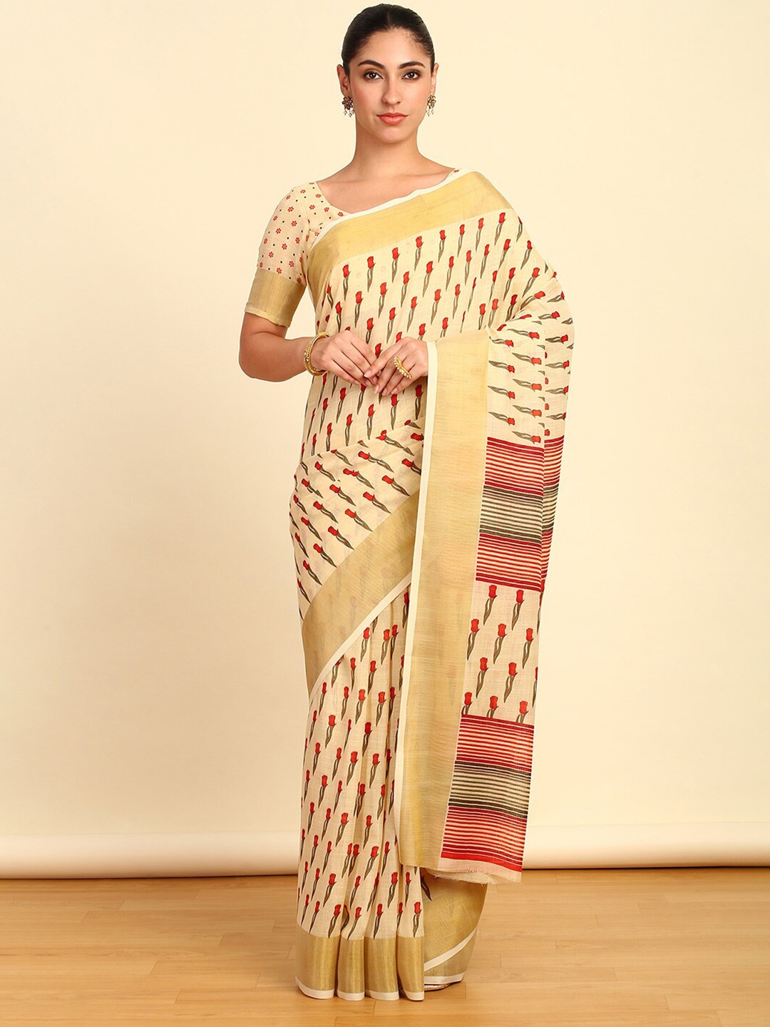 

Soch Floral Printed Pure Linen Zari Saree, Red