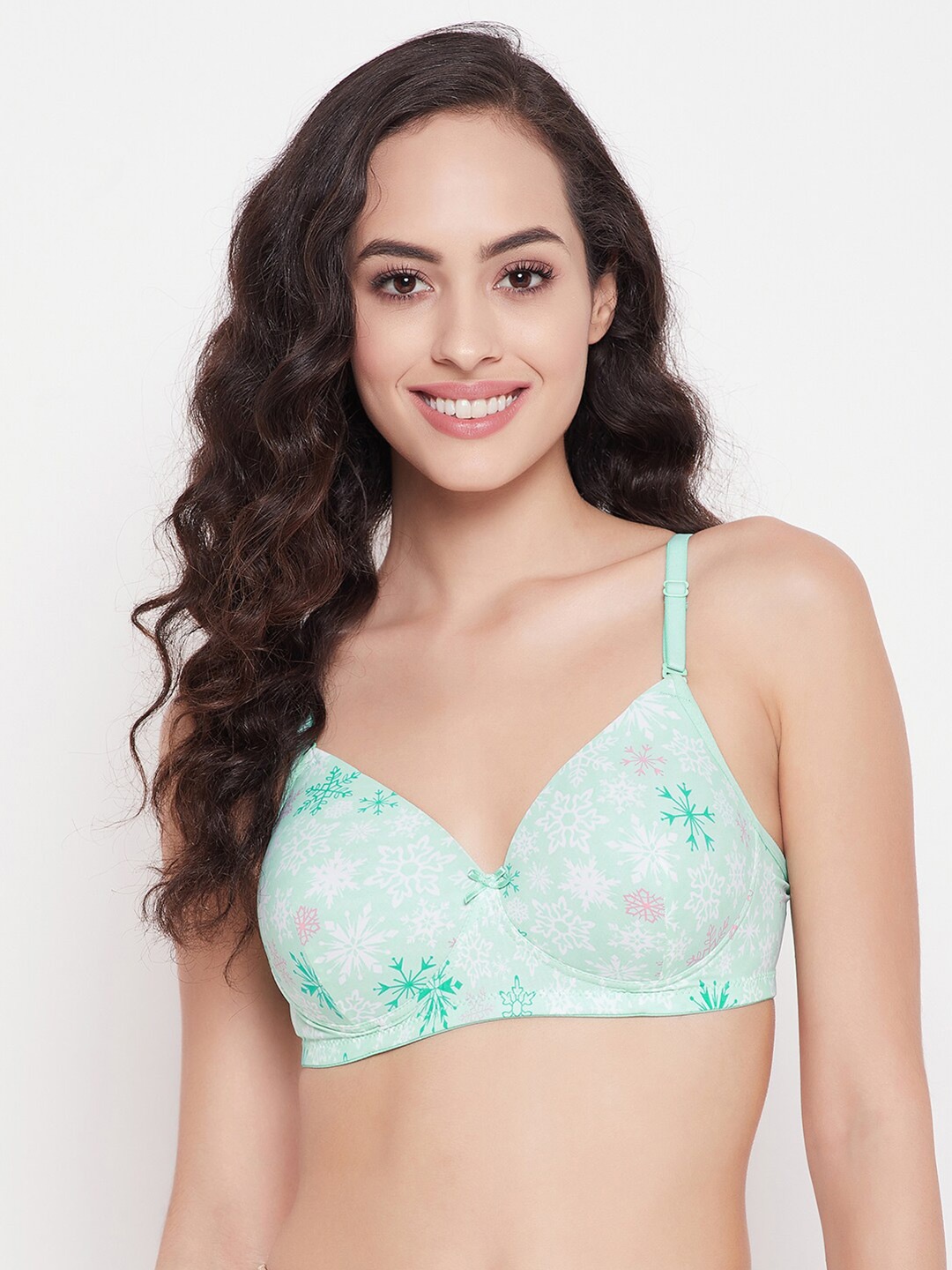 

Clovia Green Floral Printed Full Coverage Lightly Padded T-shirt Bra With All Day Comfort