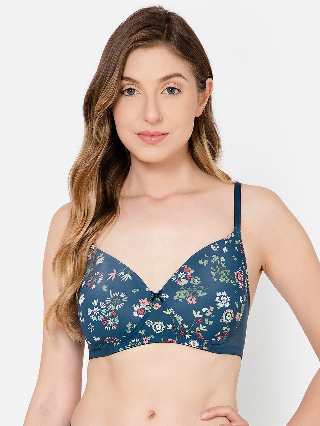 

Clovia Teal Blue Floral Printed Full Coverage T-shirt Bra With All Day Comfort