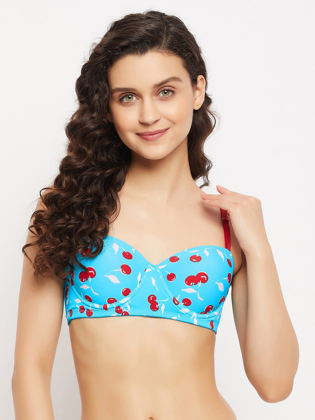 

Clovia Blue Floral Printed Full Coverage Lightly Padded T-shirt Bra With All Day Comfort