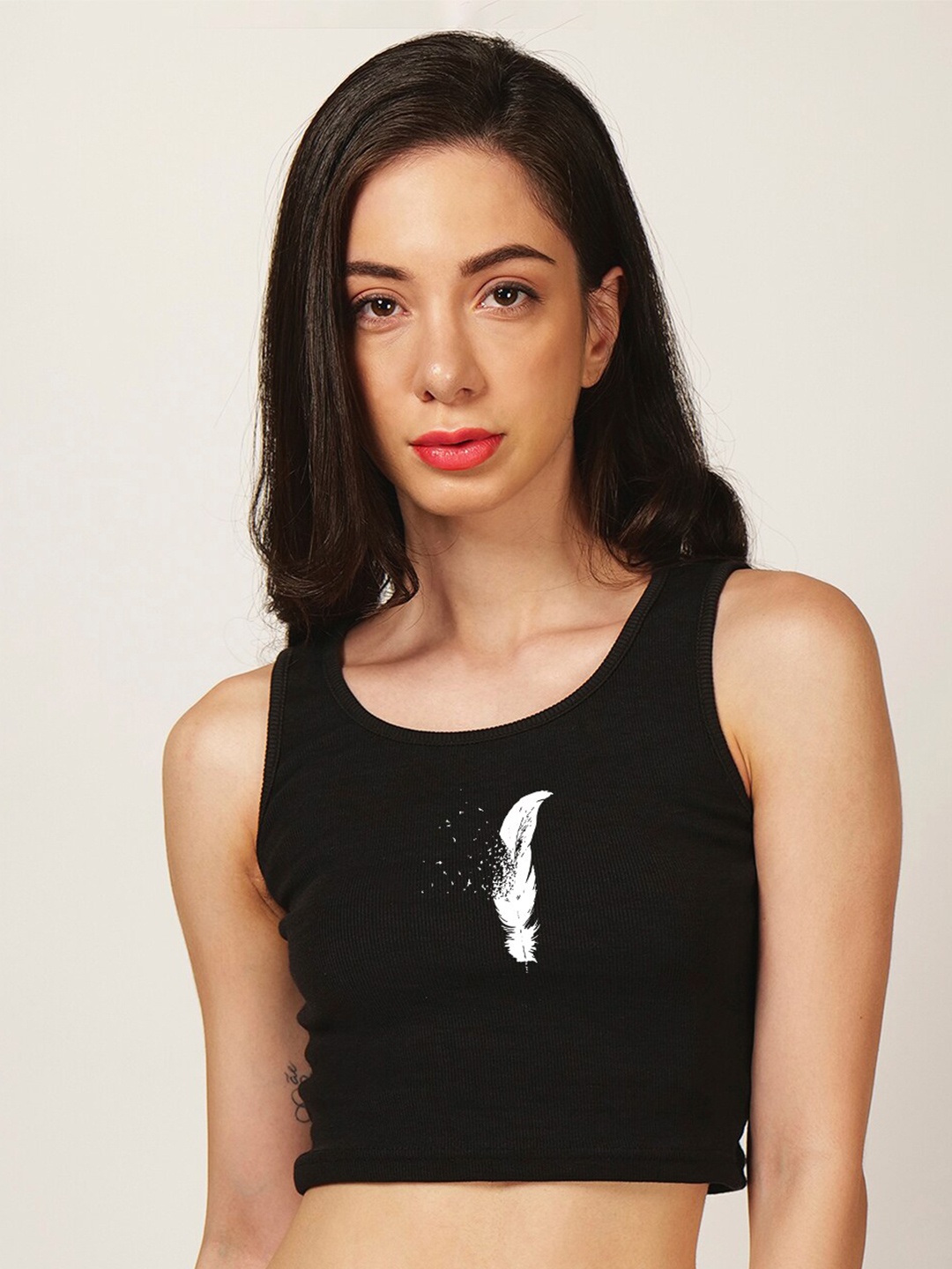 

Fashion And Youth Graphic Printed Round Neck Sleeveless Cotton Crop Top, Black